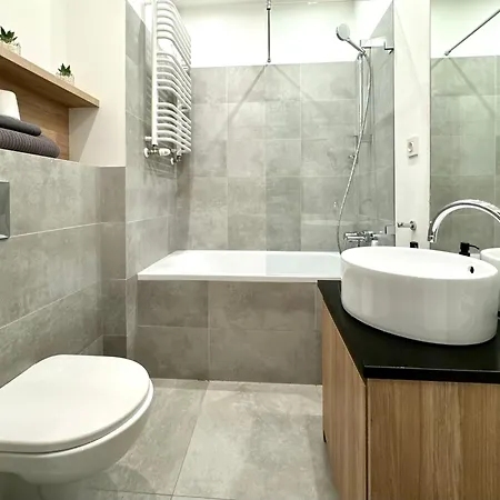 Apartment K22 In Slawinska 505 *