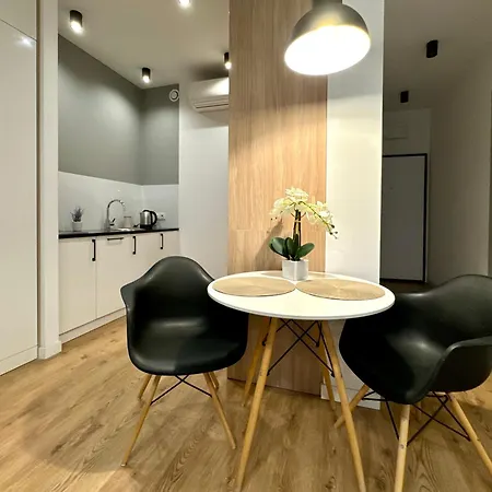 K22 In Slawinska 505 شقة